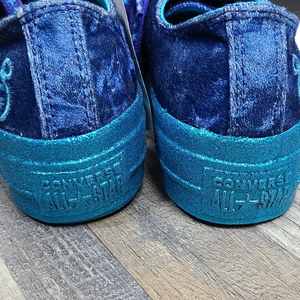 NWT Miley Cyrus x Converse Chuck Taylor Platform Ox - Blue Velvet - Sz 5.5 - Picture 9 of 13